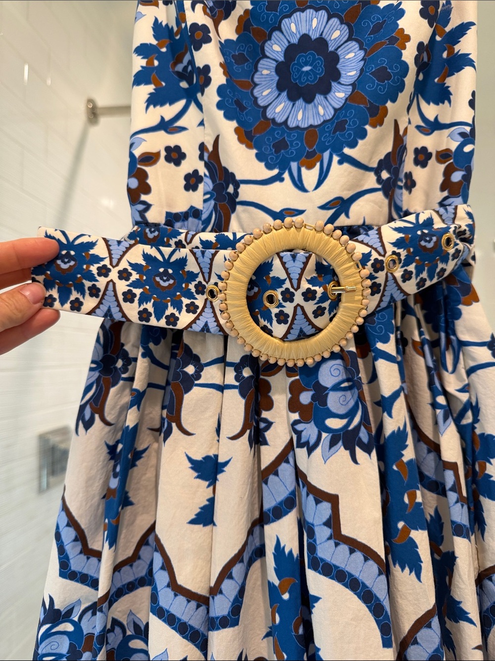 Cara Cara blue floral midi dress with belt - Picture 2 of 7